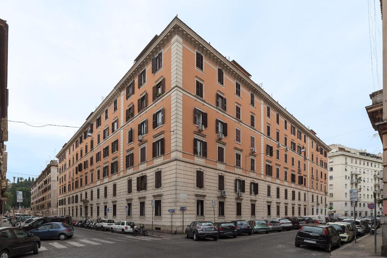 Piramide & Testaccio Design Flat Рим Екстериор снимка