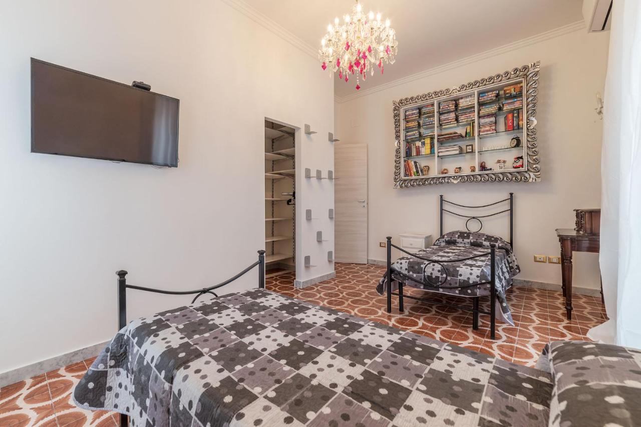 Piramide & Testaccio Design Flat Рим Екстериор снимка